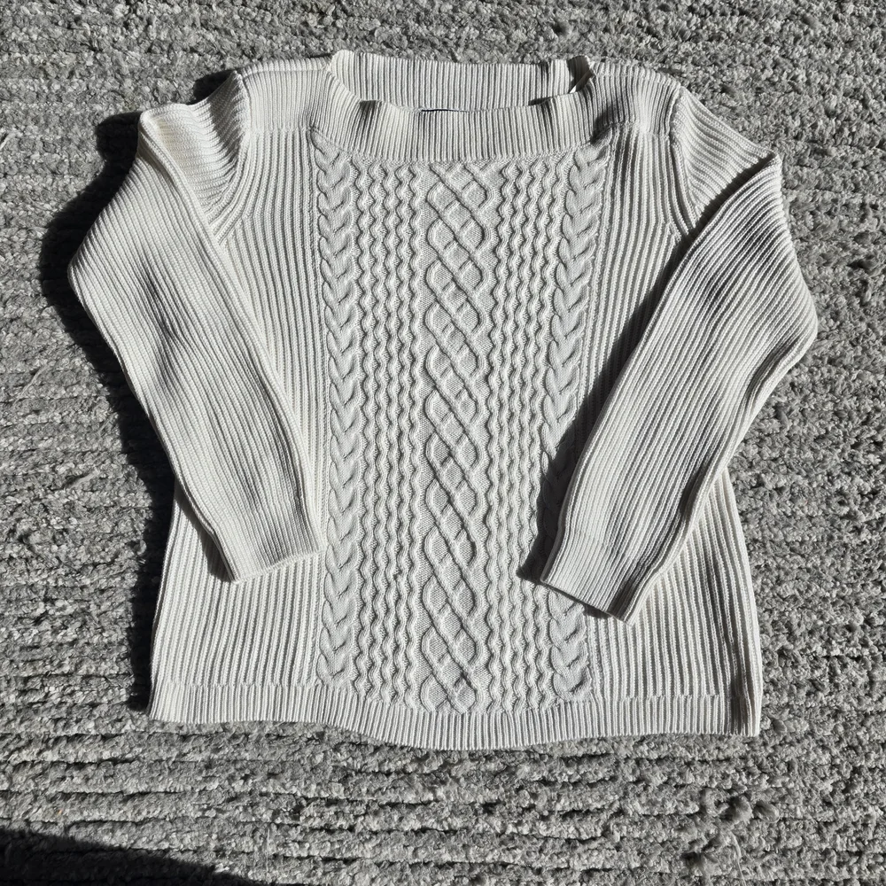 Tommy Hilfiger Y2K White Cable Knit Sweater, Size Large